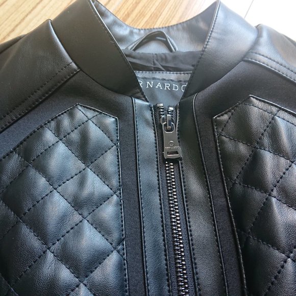 [EUC] BERNARDO Faux Leather Quilted Moto Jacket (Like New) - Picture 4 of 7